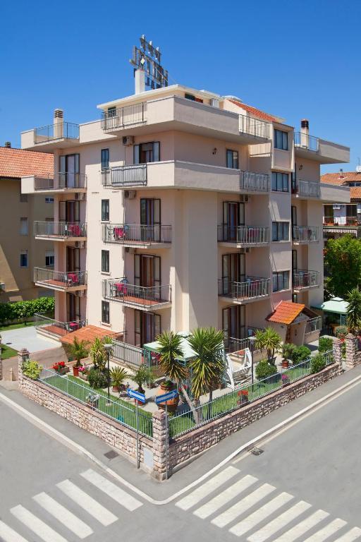 Hotel Corallo Albinia Ngoại thất bức ảnh